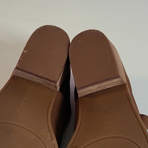 Lucky Brand Women's Almond Toe Ankle Boots Size 8.5 (Like New) - Picture 10 of 12